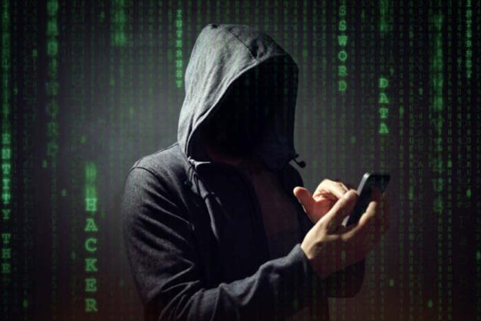 La cámara de tu celular te vigila